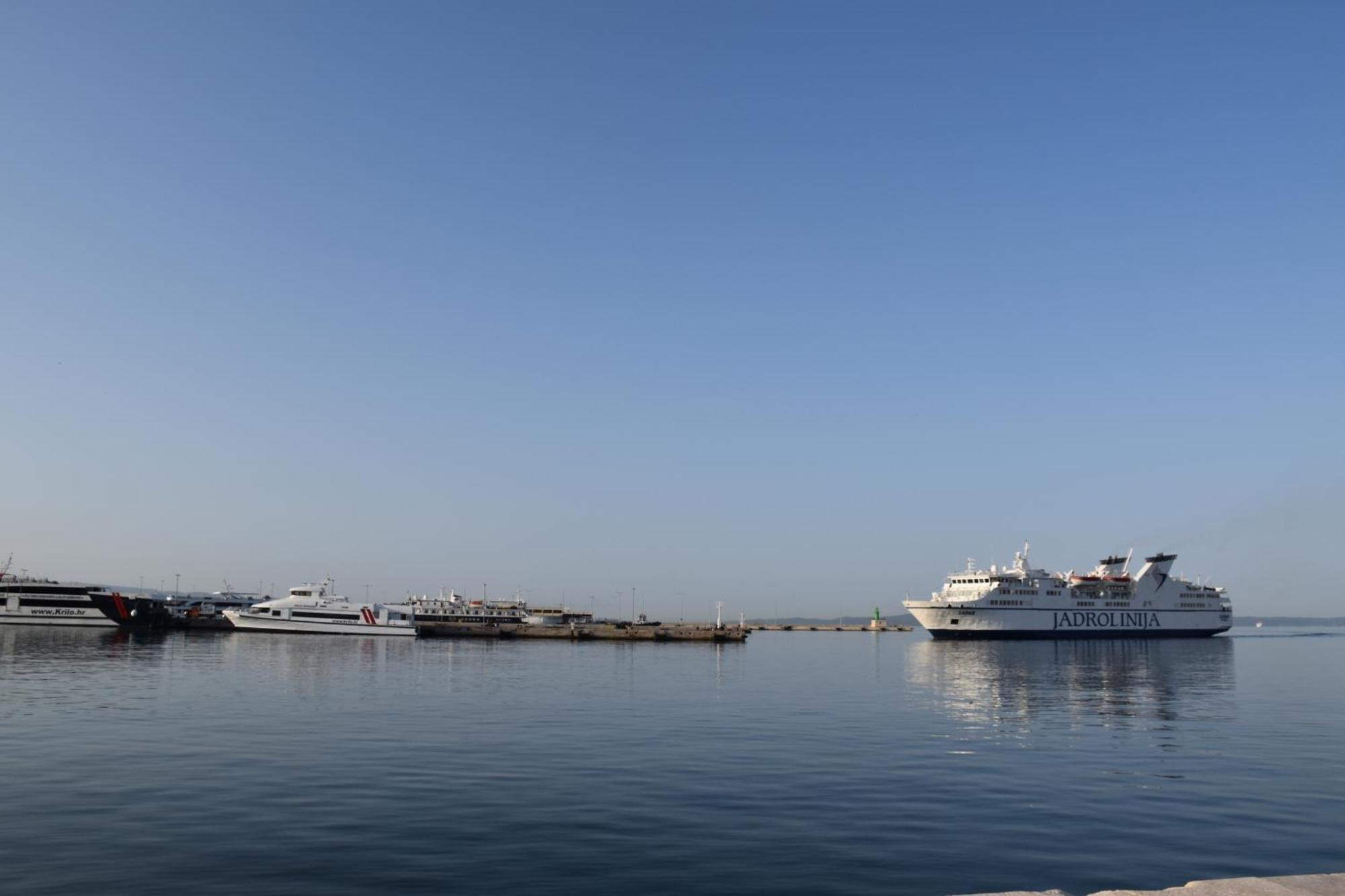 Antares Luxury Rooms 2 Σπλιτ Εξωτερικό φωτογραφία